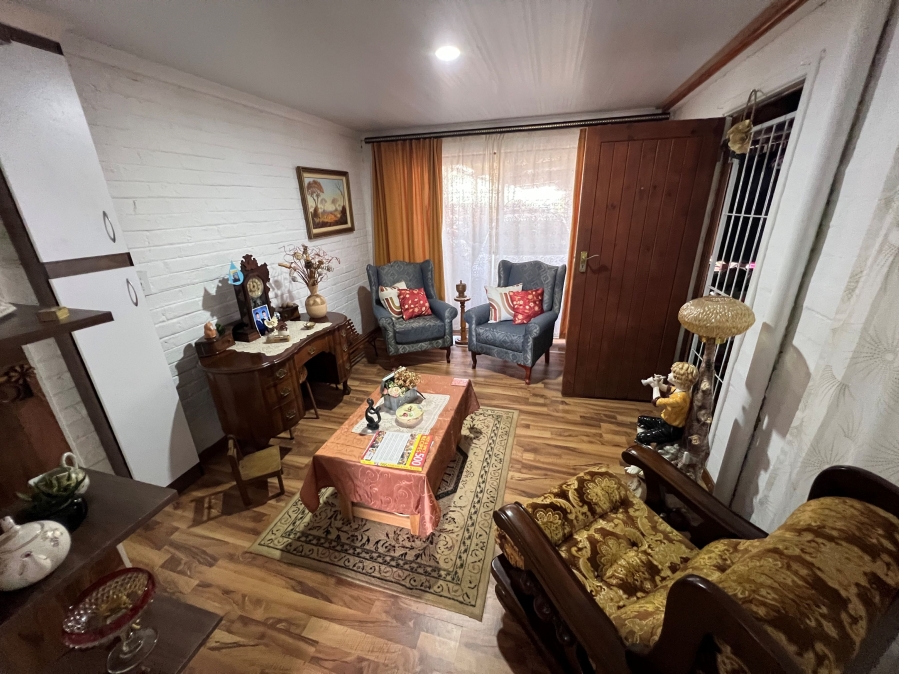 4 Bedroom Property for Sale in Stilfontein North West